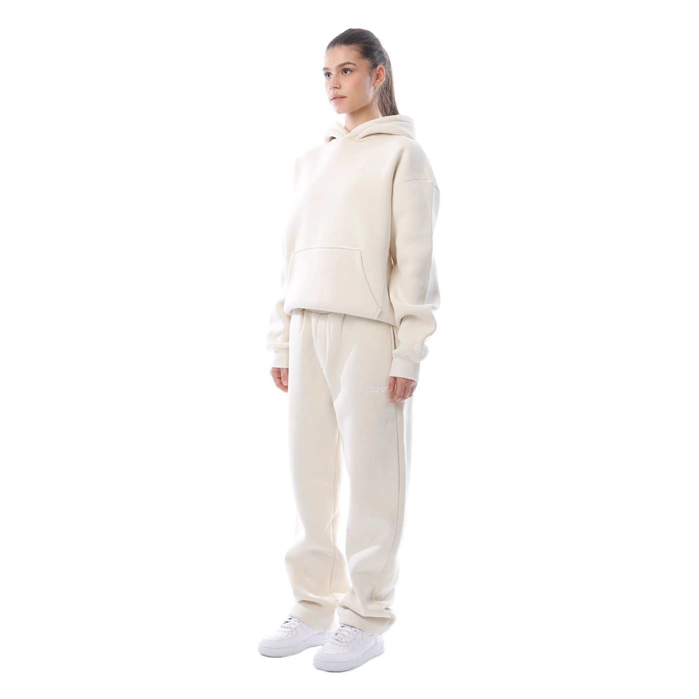 Premium Hoodie Cream - Style, confort et qualité à la fois